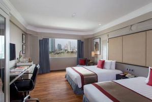 Guest room at the Ramada Plaza by Wyndham Bangkok Menam Riverside in Bangkok, Other than US/Canada