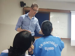 teacher training centers bangkok Vantage TEFL Certification