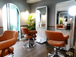 luxury hairdressers bangkok The Hills Salon - Healthy & Organic